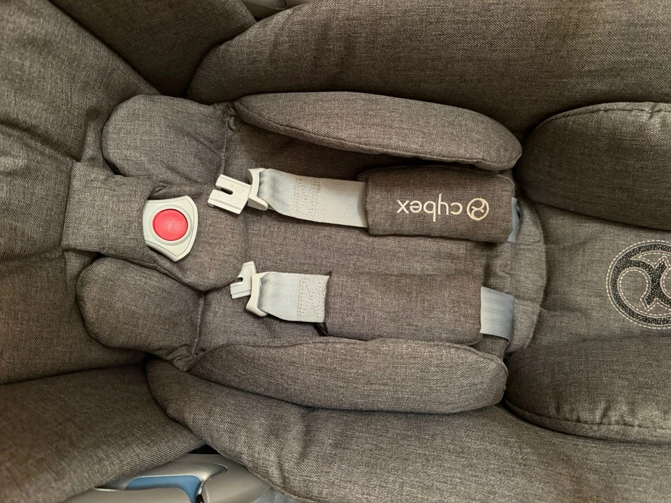 Cybex Platinum Babyschale mit Isofix Einrichtung  - Bild 3 von 4