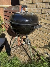 Weber 57cm Compact Kettle Charcoal Barbecue - Black (1321004)