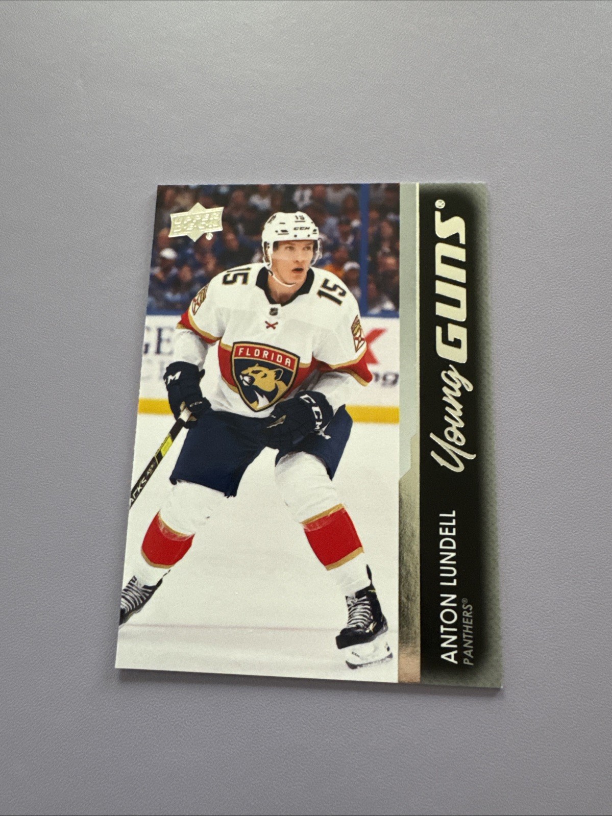 2021-22 Upper Deck Series 2 - Young Guns #489 Anton Lundell (RC)