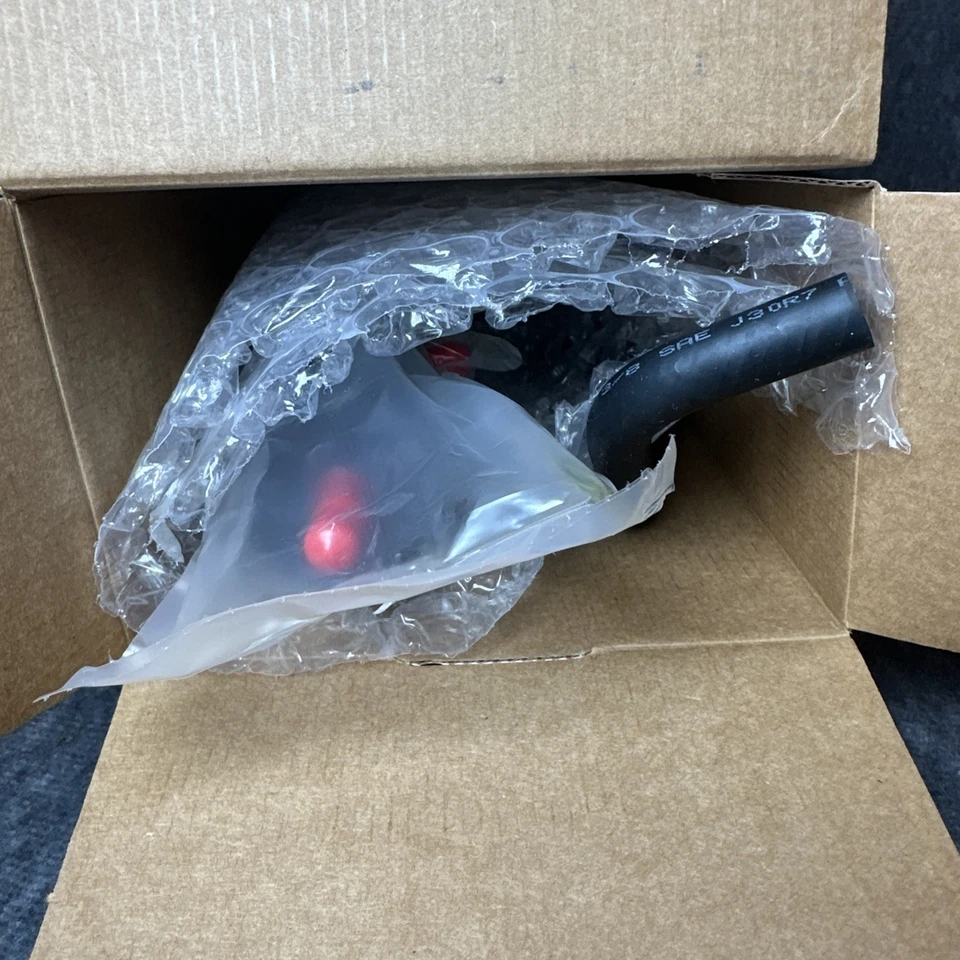 Bomba de combustível elétrica Carter P76110 compatível com 2002-2004 Dodge Ram 2500, Ram 3500 - Imagem 4 de 4