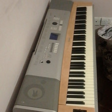 Yamaha 88-Key Digital Home Piano, Bluetooth Connectivity, Brown