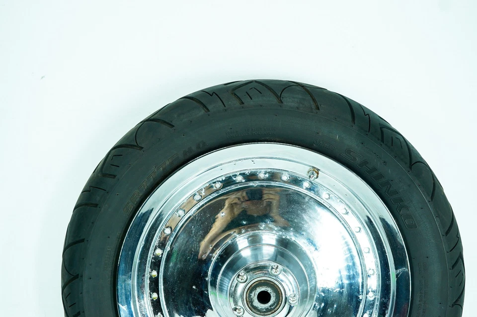 03 Harley Fat Boy Softail FLSTFI 前轮去皮轮辋轮胎 130/90B16 73H 1360 — 第 3/4 张图片