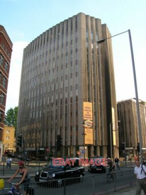 FOTO UNISONO HAUS AN DER KREUZUNG VON MABLEDON PLACE UND EUSTON ROAD LONDON NW1 20