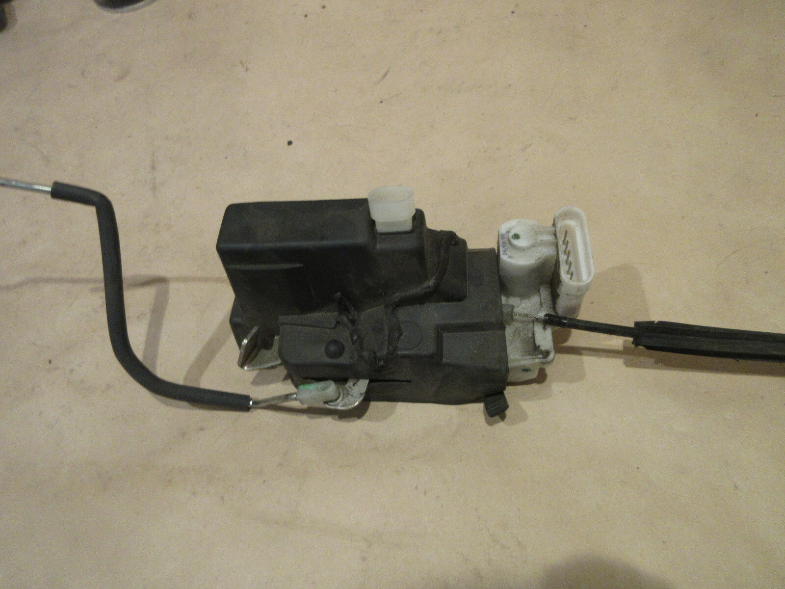 Maserati Quattroporte 2005-2013 RH Rear Door Lock P/N 68206400