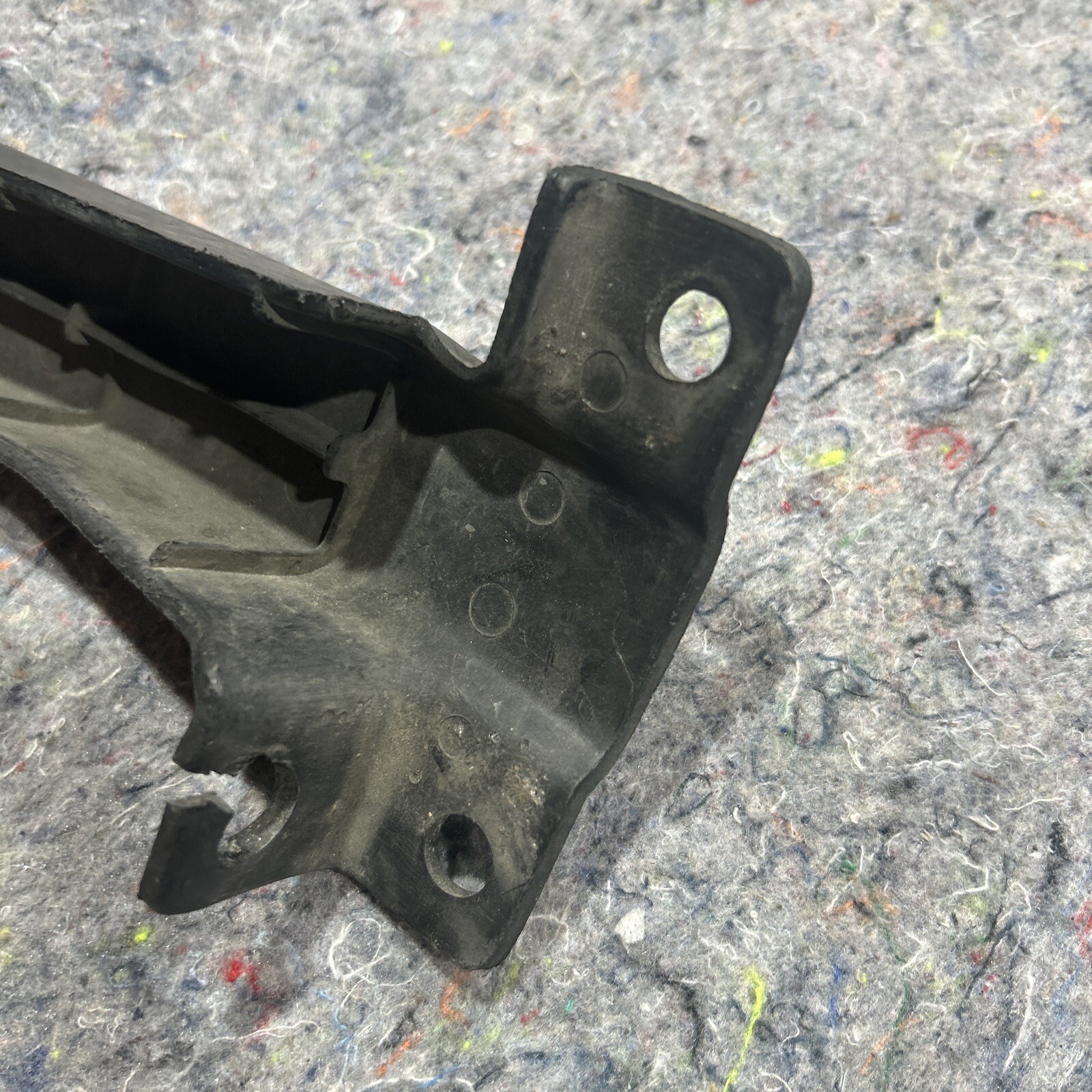 1991 ACURA NSX GENUINE OEM Right Rear Bumper Beam Stay (Lower) 71556-SL0-000