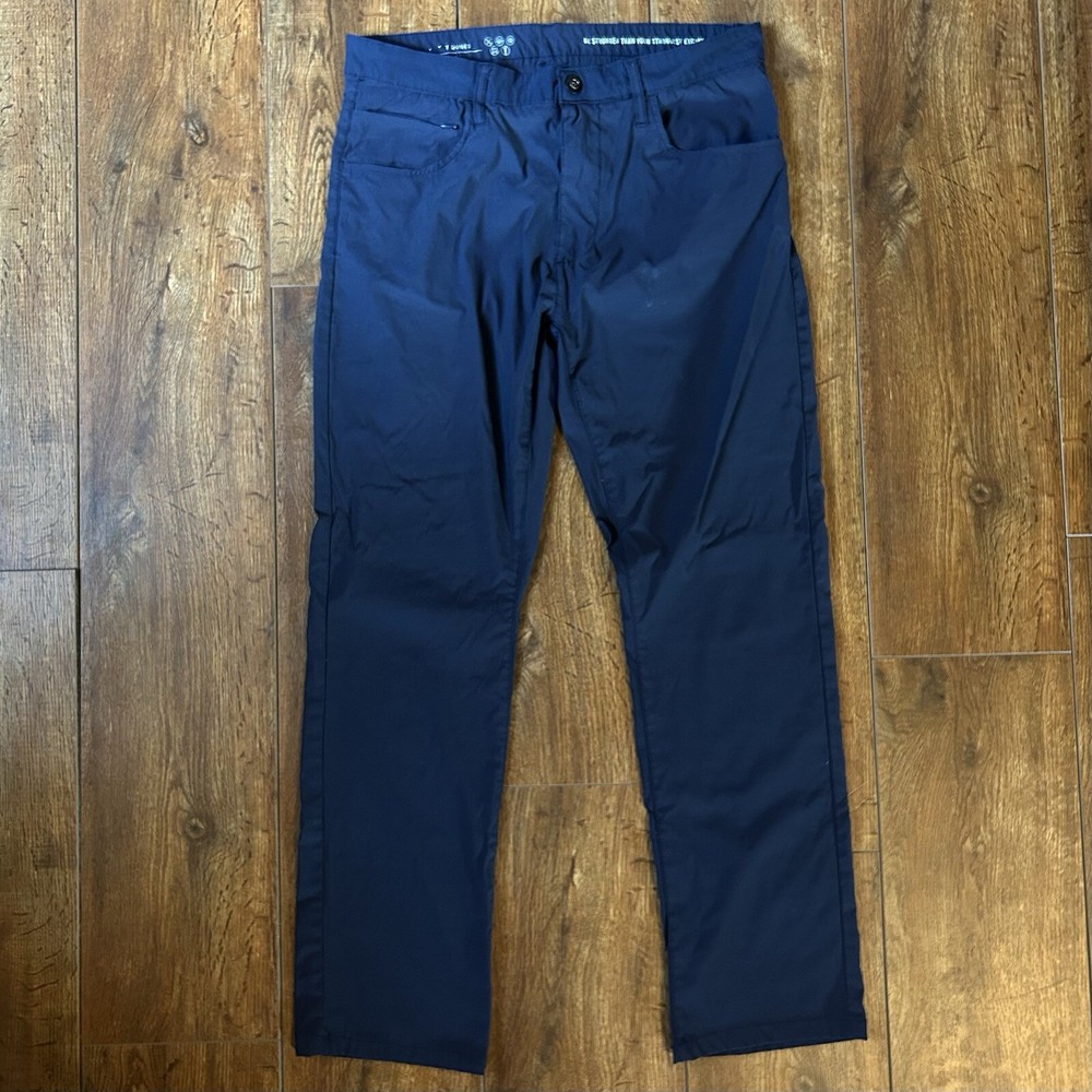 Desert Dunes Performance Nylon Stretch Golf Pants for Men in Navy Blue Size 33x30