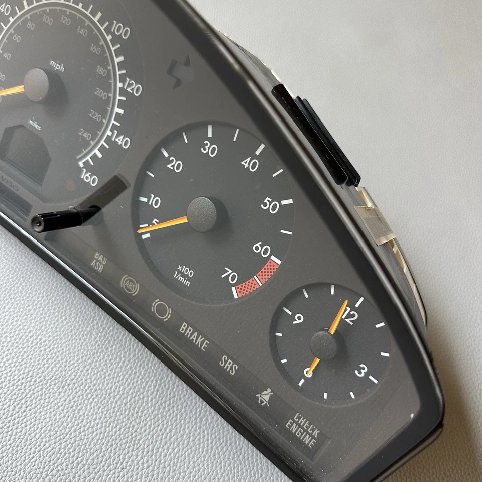 Cuadro de instrumentos velocímetro Mercedes W140 140 S500 400SE 500SE 1404407711 FABRICANTE DE EQUIPOS ORIGINALES Foto 2 de 4