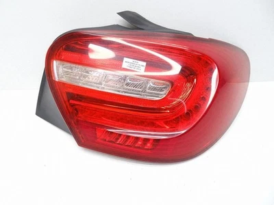 Mercedes-Benz A W176 2015 Feux arrièrepostérieurs A1769062400 KJK31293 - Photo 1/4