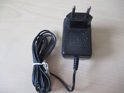 AC/DC Adapter Netzteil Modell G030010D22 Ladegerät 3V / 100mA