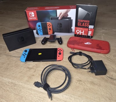 Nintendo Switch Neon Rot/Blau 32 GB OVP + 256 GB MicroSD + Tasche + Schutzglas
