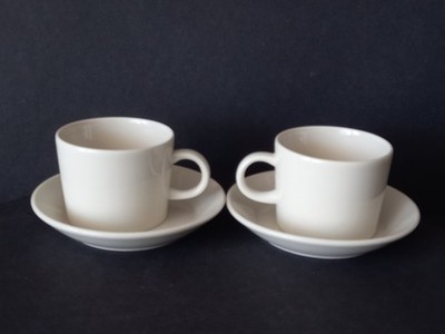 Arabia TEEMA Kaffeetasse & Untertasse zwei (2) st., KAJ FRANCK, Finnland
