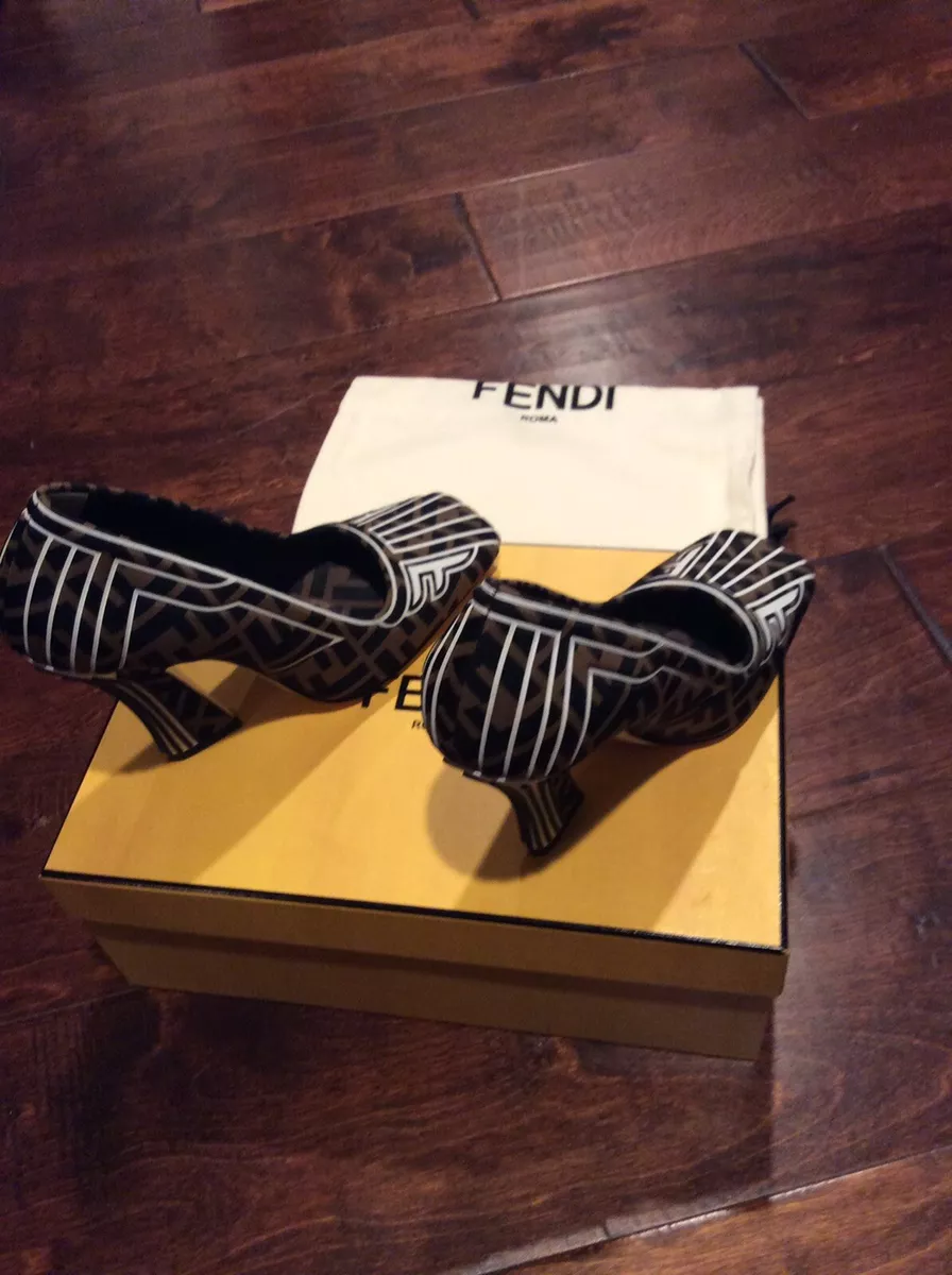 Fendi hotsell freedom shoes