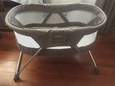 sunbury bassinet