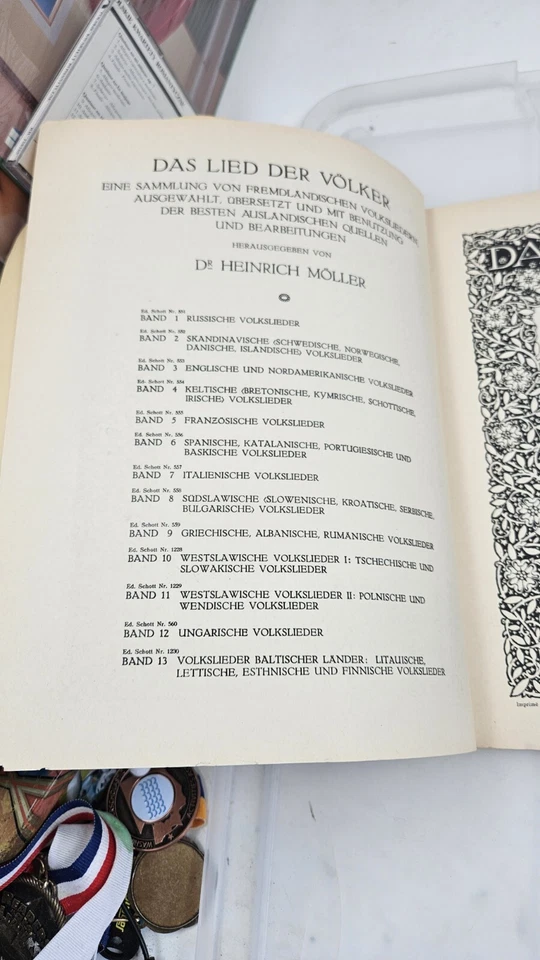 Volkslieder Baltischer Länder : (Das Lied der Völker) : Edition Schott 1230... - Image 3 of 4