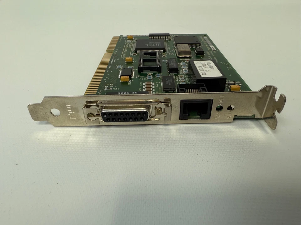 INTEL PCLA8120 ISA ETHEREXPRESS 16TP LAN ADAPTER ETHERNET ADAPTER 305648-005 - Image 4 of 4