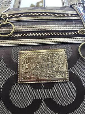 Coach Signature Poppy 3D Op Art Glam Beige Brown Tote Purse