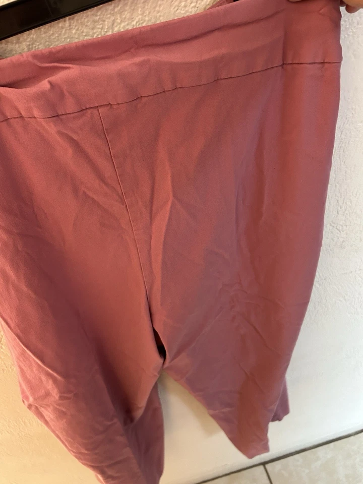 Pantalones Capri Rosa 119358 Nuevo Sin Etiquetas Colección JM Detalle Remache XL Foto 2 de 4