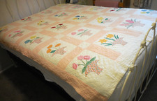 Vintage Applique Flower Pot Quilt w Embroidery Details 77"x63" Hand Quilted