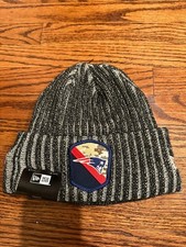 New Era New England Patriots NFL 2023 Salute to Service Knit Beanie Cap Hat NWT