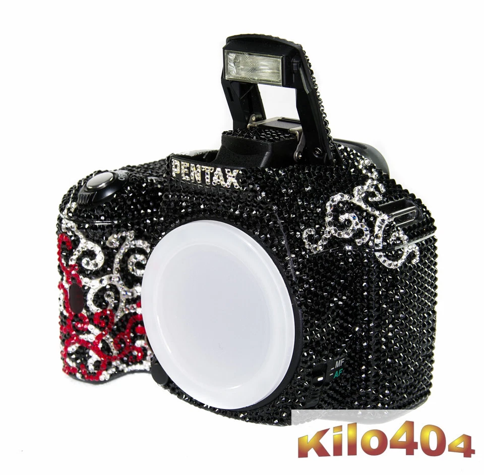 Pentax K-m ✯ Swarovski ✯ DSLR ✯ Wie NEU ✯ Nr. 1 0 von 150 ✯ Cristal Lized ✯ Gurt