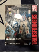 Transformers Combiner Wars Ultra Magnus