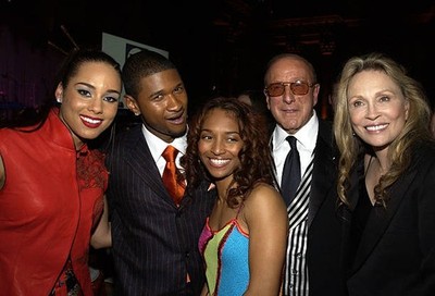 Alicia Keys Usher Chilli Clive Davis Faye Dunaway 2000s Historic Old Photo 1