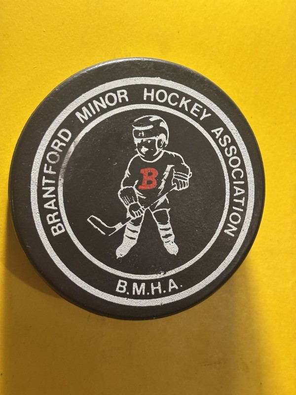 OLD VINTAGE HOCKEY PUCK - BRANTFORD MINOR HOCKEY ASSOCIATION BMHA - GRETZKY