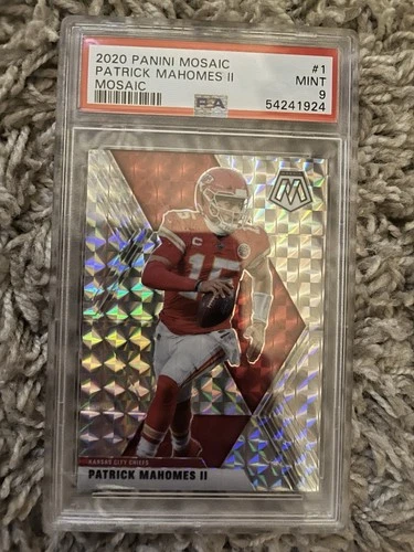 2020 Panini Mosaic Patrick Mahomes II #1 PSA 9 Mosaic Prizm Kansas City Chiefs