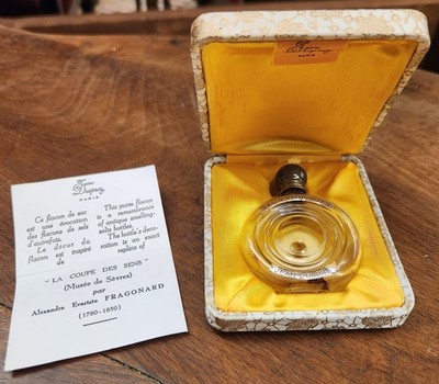 Vintage Jean Desprez 'Bal a Versailles' French Glass Flacon + Box