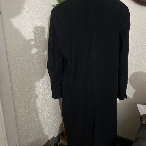 100% Cashmere Men Black coat Pockets Buttons Vintage Saks 5th Avenue Size Large - Picture 8 of 10