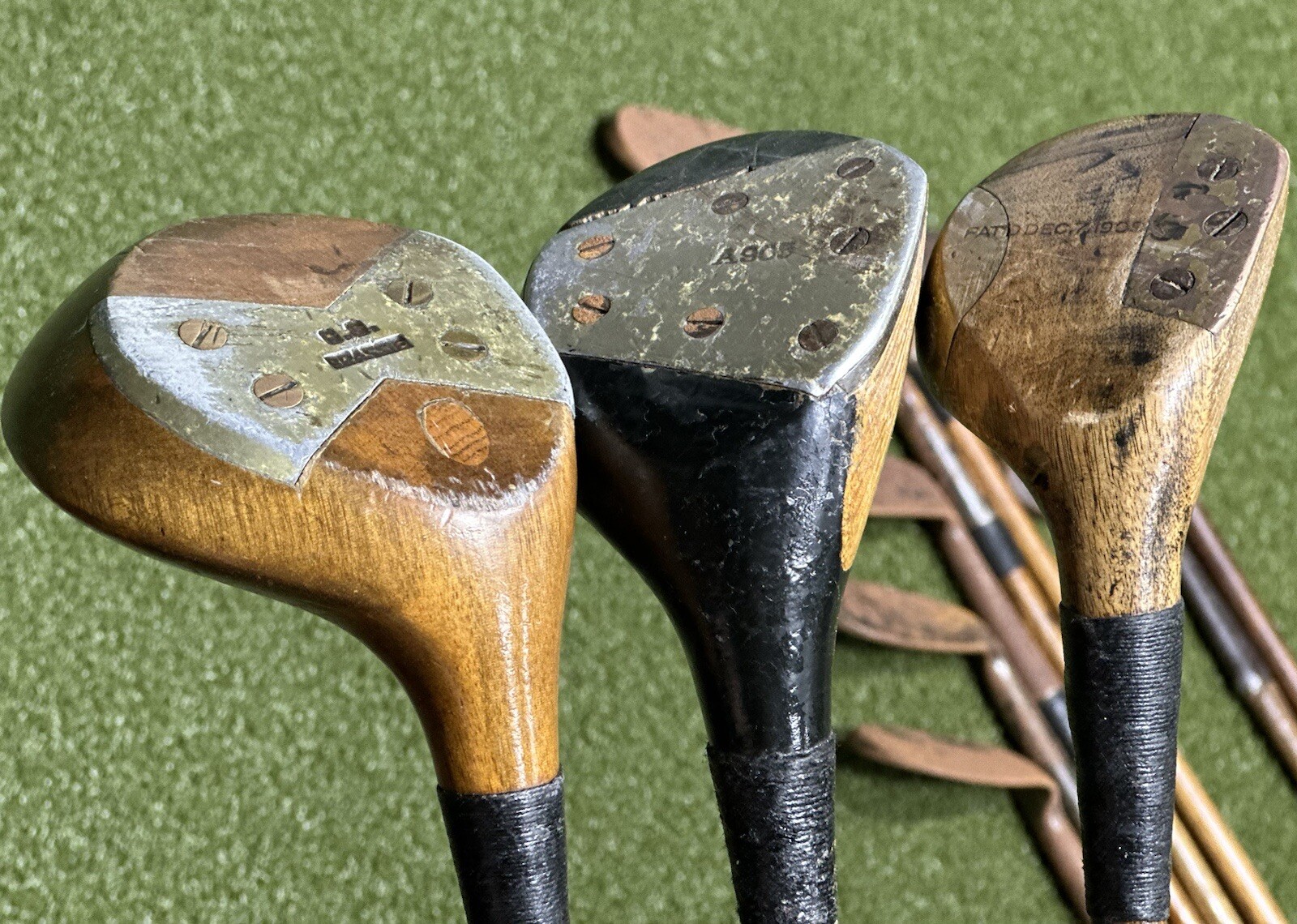 Antique Hickory Shaft Golf Club Set Right Hand 10Piece w/ Stovepipe