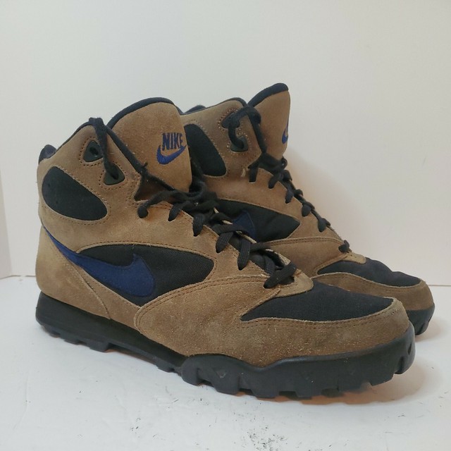 nike caldera hiking boots