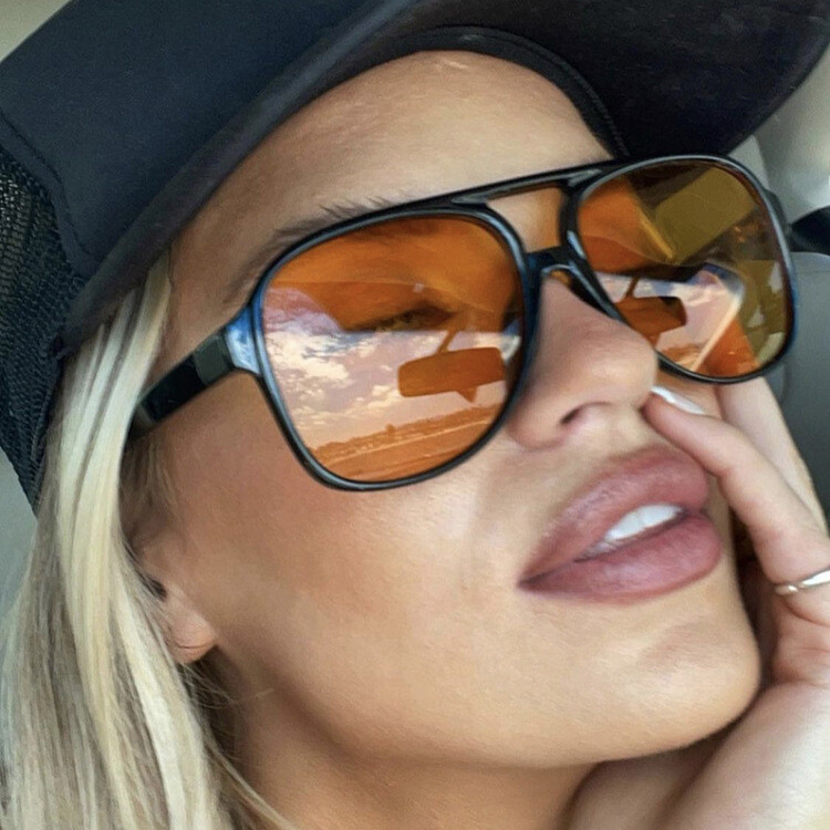 Classic Vintage 70s Sunglasses for Women Large Frame Retro Trendy Orange Glasses