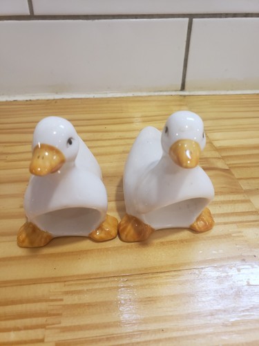 2 Duck Goose Ceramic Napkin Ring Holders Country Farmhouse Decor - Picture 7 of 9