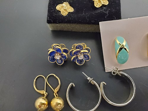 Vintage Avon Jewelry Collection Including Bracelet, Necklaces, Earrings Gorgeous - Picture 11 of 12