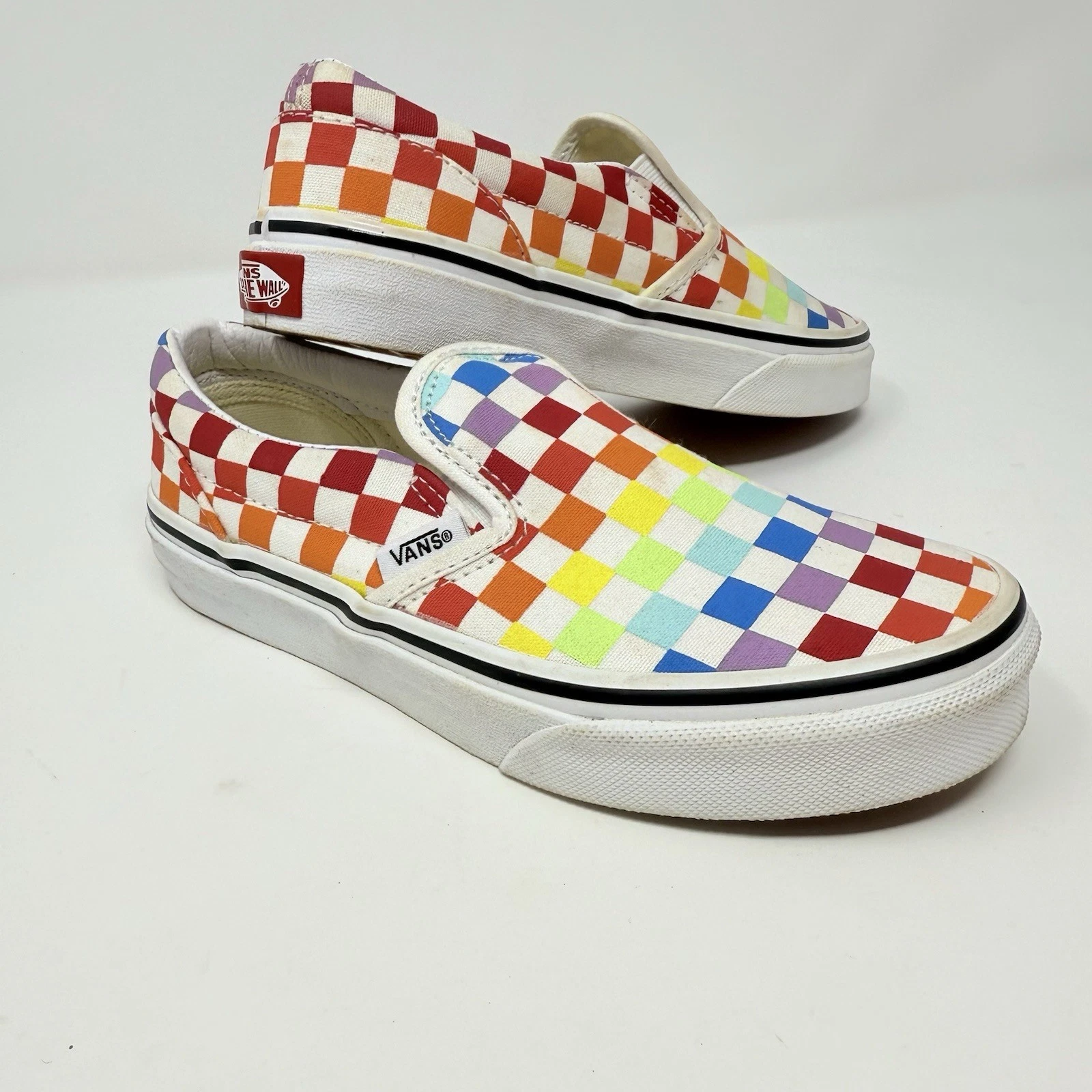 Scarpe da ginnastica Vans Rainbow a scacchiera per bambini ~ giovani taglia 2 usate in ottime condizioni bianche