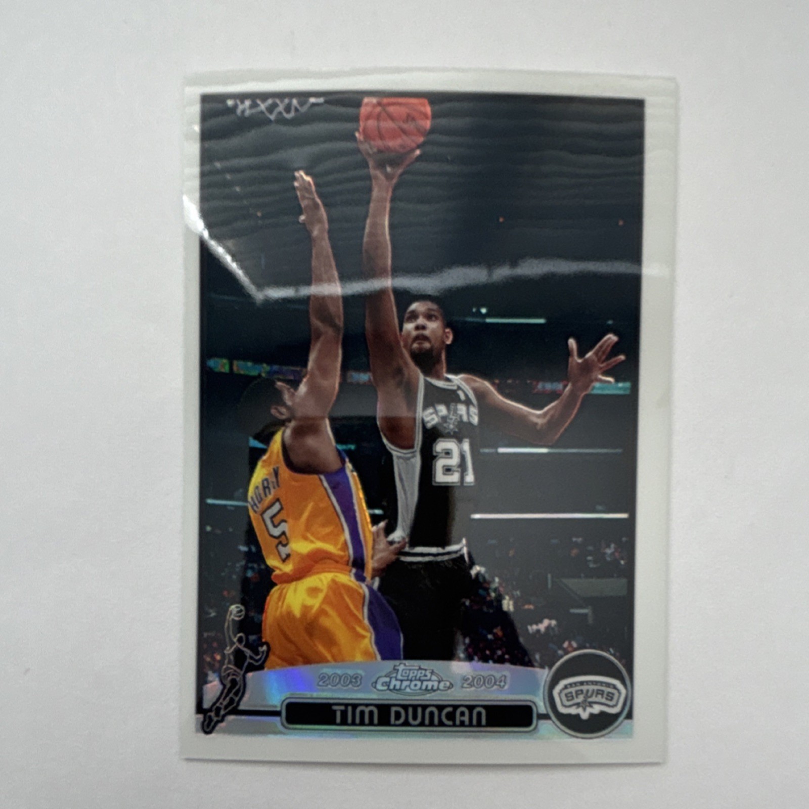 2003-04 Topps Chrome Tim Duncan #21 Refractor San Antonio Spurs