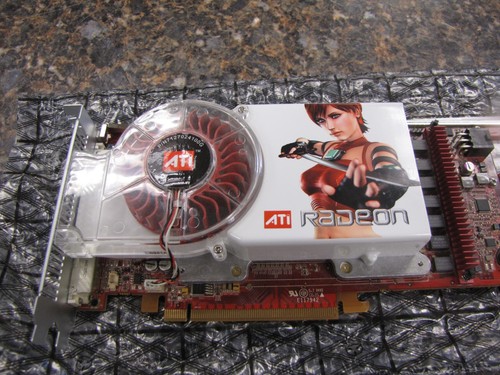 ATI Radeon X1900 XT PCIe 512MB GDDR3 ATI-102-A520(B) Dual DVI Graphics Card - Picture 2 of 5