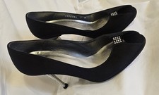 STUART WEITZMAN black satin peep toe w/rhinestone heel size 7