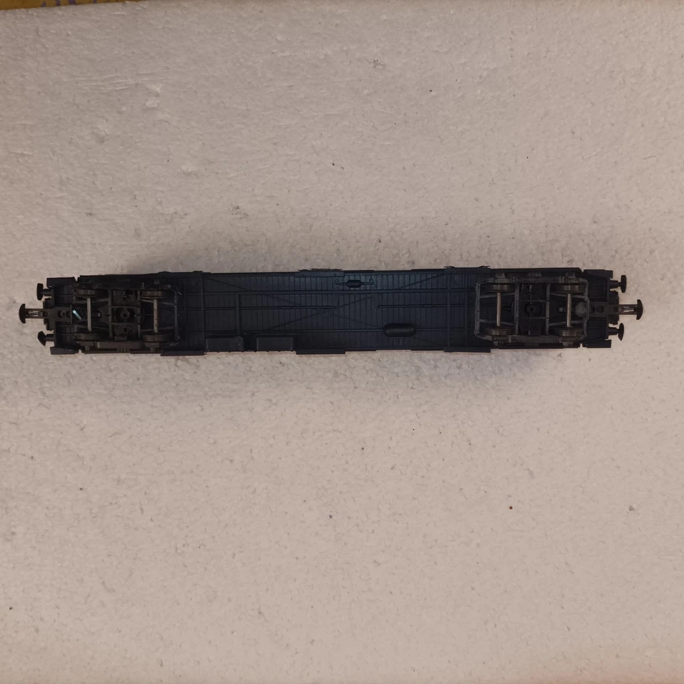 FRANCE TRAINS HO 305 VOITURE FOURGON CIWL N°1220 - Photo 4/4