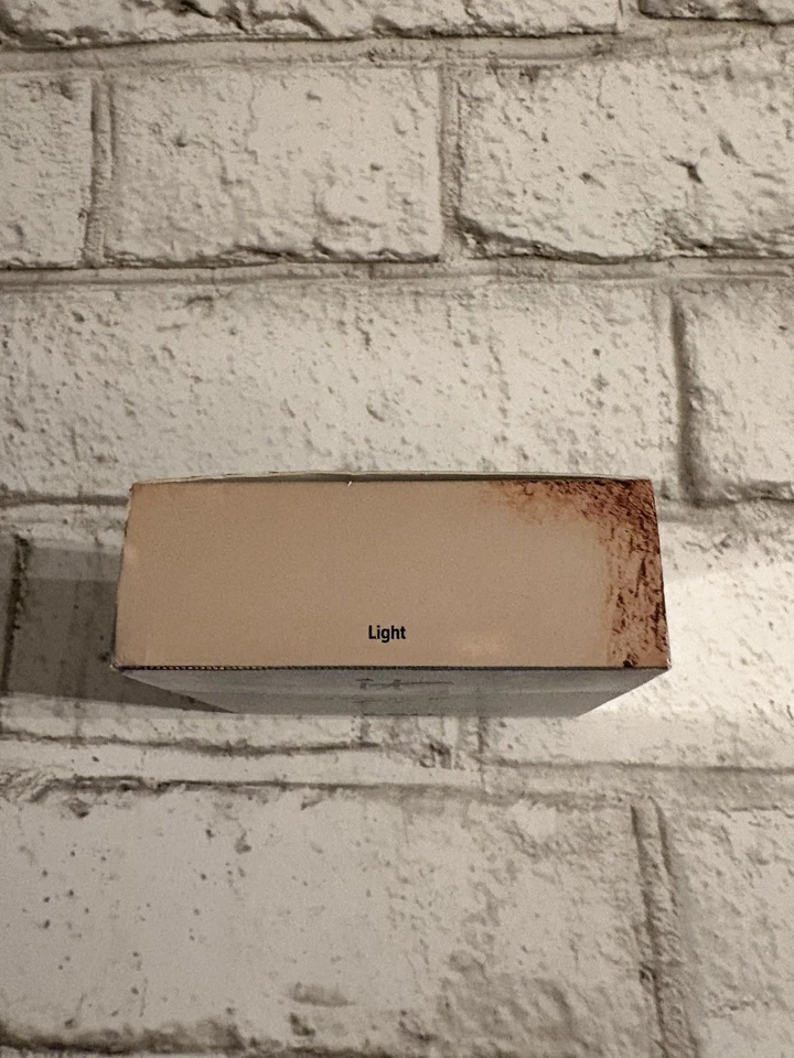 It Cosmetics CC+ SPF 50+ Light Airbrush Perfecting Powder Foundation BNIB - Image 4 of 4