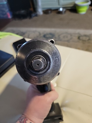 Snap-on Tools CT9080GM 18V MonsterLithium Brushless 1/2' Drive Impact Wrench - Picture 5 of 23