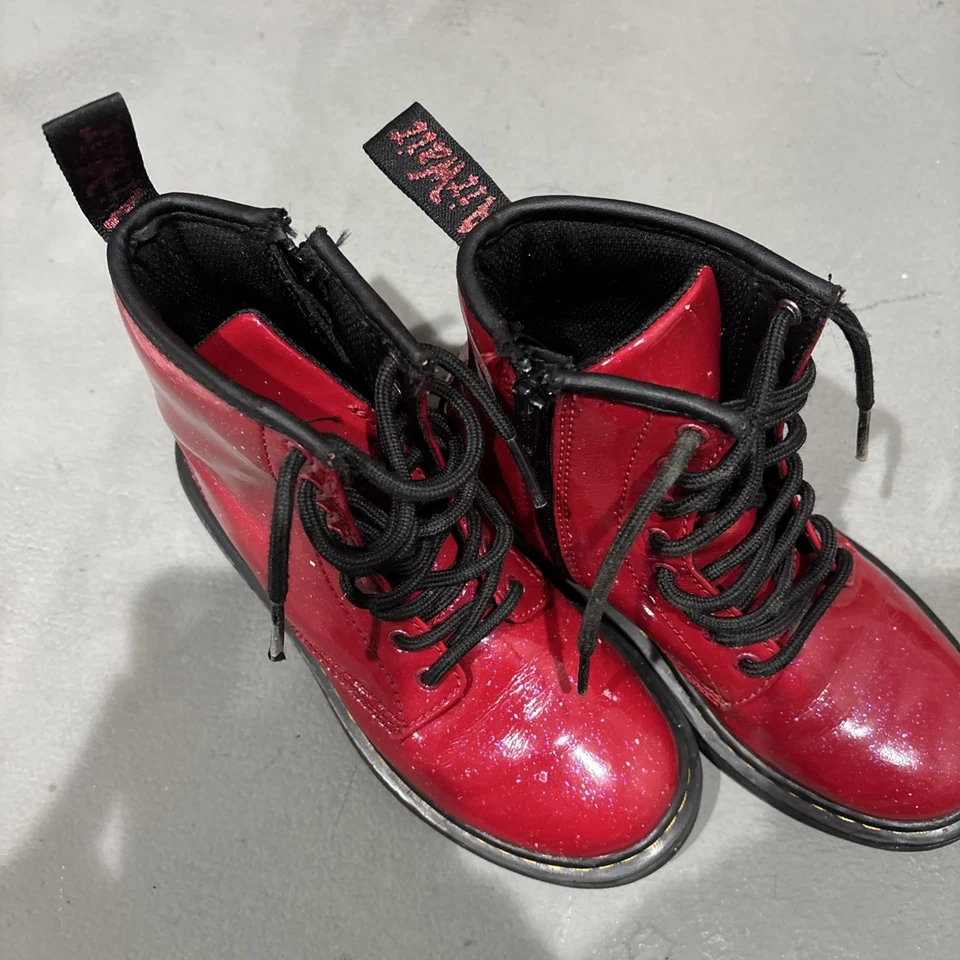 Dr Martens 1460 Brillo J Niñas Talla 1 Rosa Charol Botas de Combate Niños Doc Foto 2 de 4