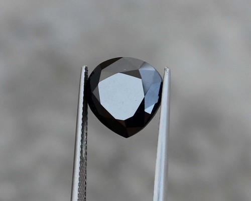 IGL Certified 5.25 Cts Natural Precious Black Diamond Heart Cut Loose Gemstone - Picture 6 of 9