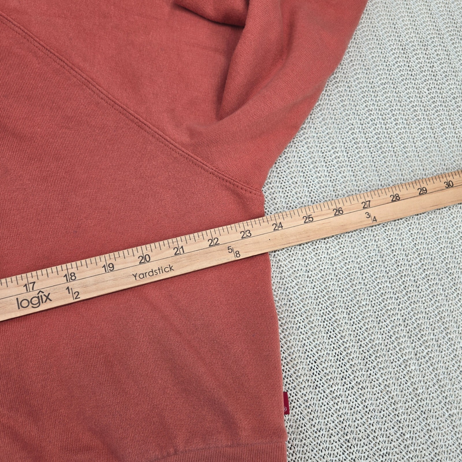 Levi's Sweatshirt Womens Large Burnt Orange Pullover Cropped Oversized Spellout image 4