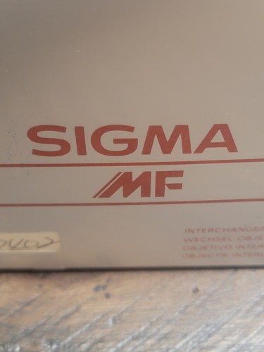 Sigma Zoom Master 70-210mm f/4-5.6 Lens for Canon With Box - Picture 5 of 13
