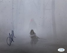 Amber Midthunder Prey Autographed Signed 8x10 Photo ACOA