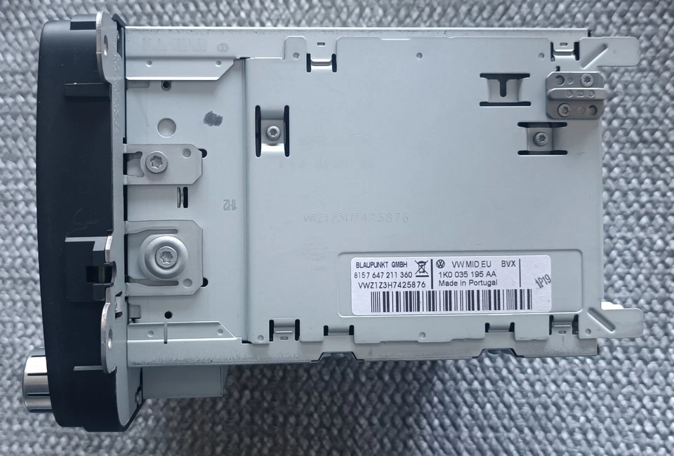 Stereo autoradio (cd/dvd/gps) Volkswagen 1K0035195AA Blaupunkt 7647211360 - Immagine 3 di 4