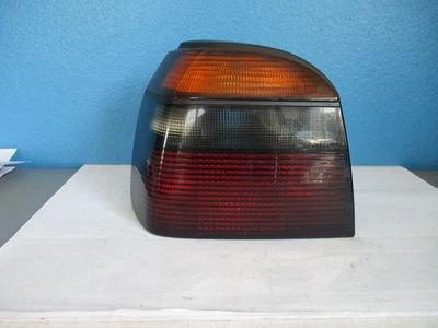 Heckleuchte  Hinten  links mit Lampenträger 1H6945111B VW Golf3(Heck176) - Bild 1 von 2
