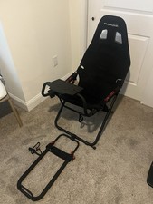 Playseat Challenge Folding Racing Seat Cockpit Multi-Platform Black/Red
